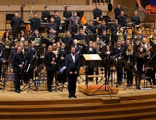 Das Nationale Jugendblasorchester Österreichischs brilliert mit tollen Konzerten